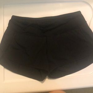 Lululemon Speed Up short